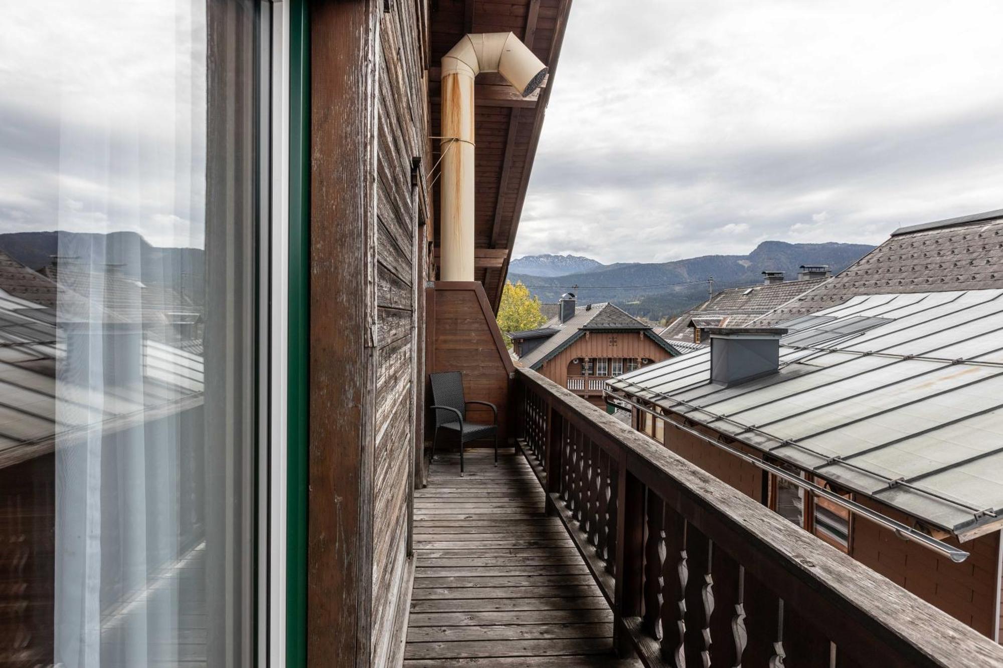Hotel Post By Keyone Bad Mitterndorf Bagian luar foto