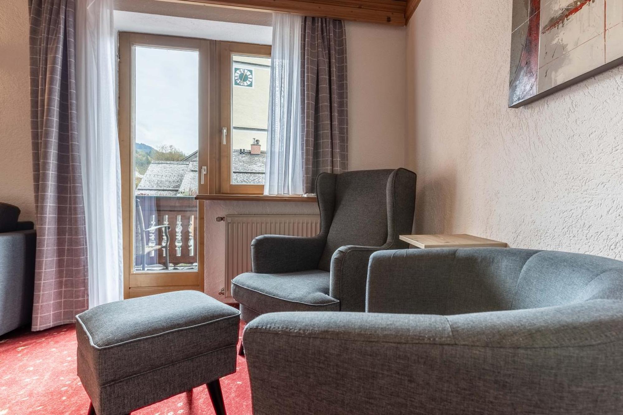 Hotel Post By Keyone Bad Mitterndorf Bagian luar foto