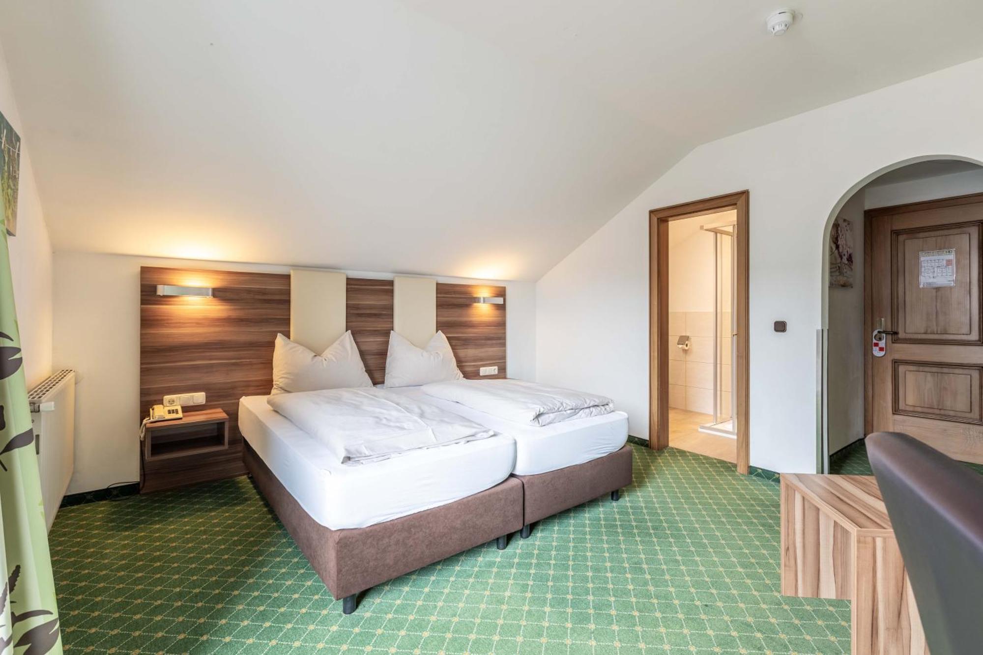 Hotel Post By Keyone Bad Mitterndorf Bagian luar foto