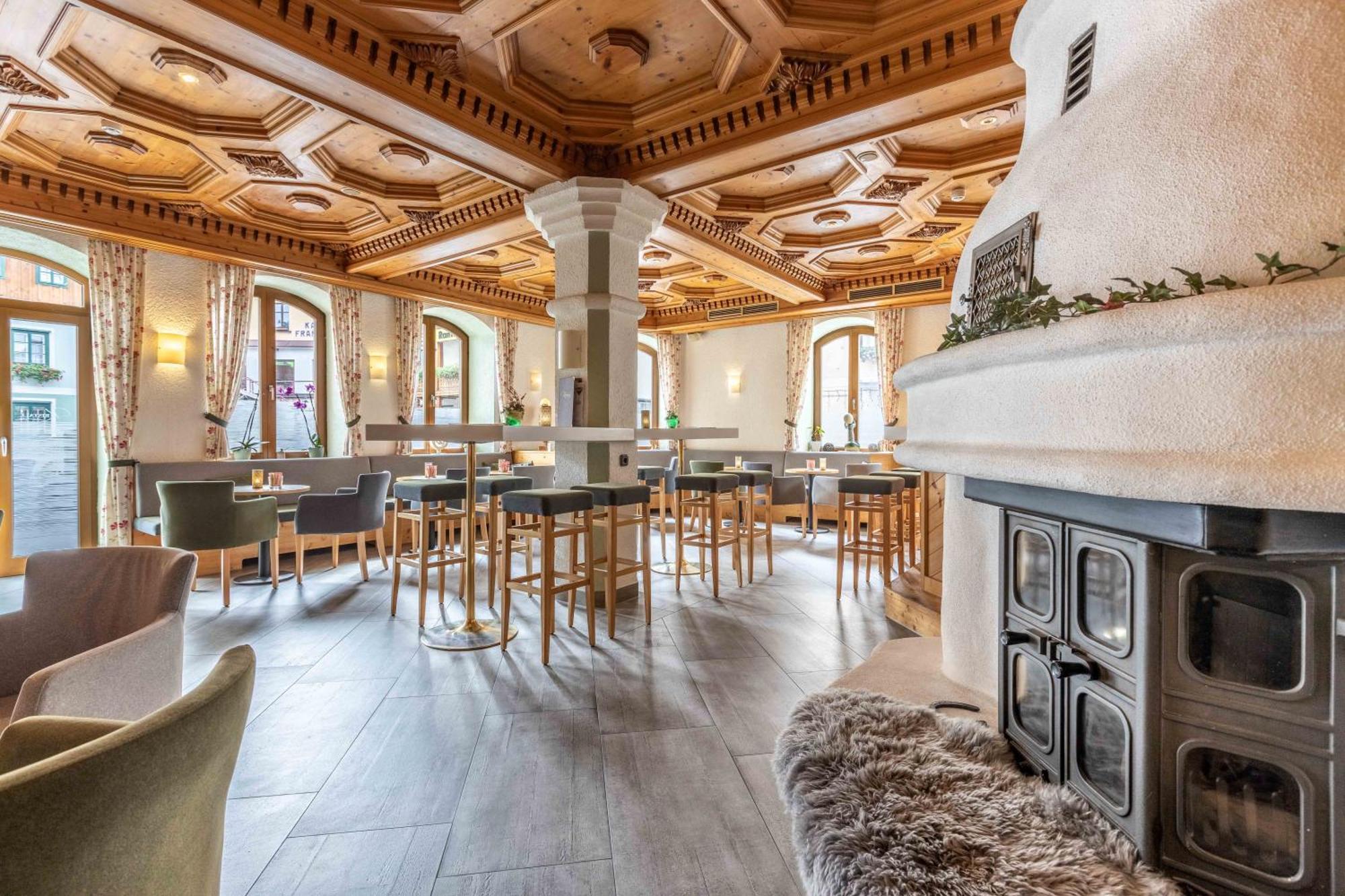 Hotel Post By Keyone Bad Mitterndorf Bagian luar foto